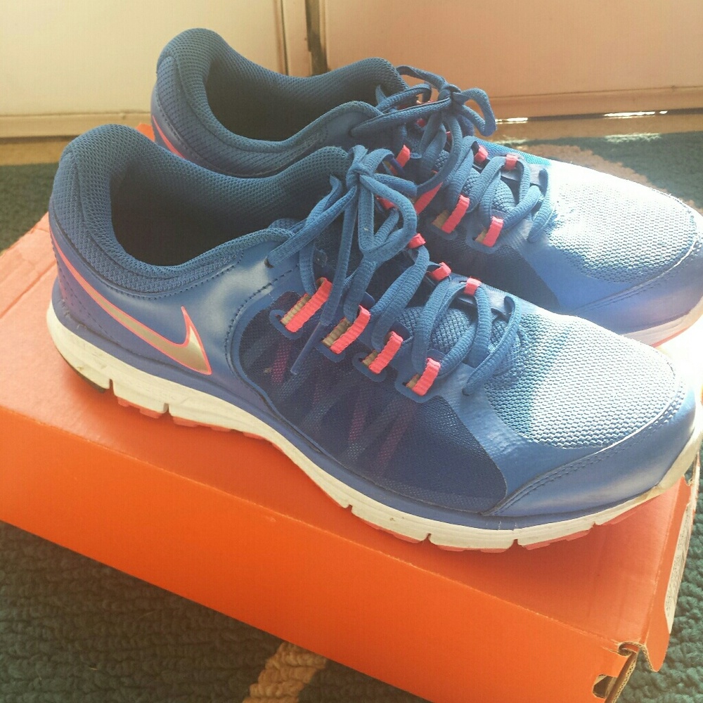 Womens Luner Forever